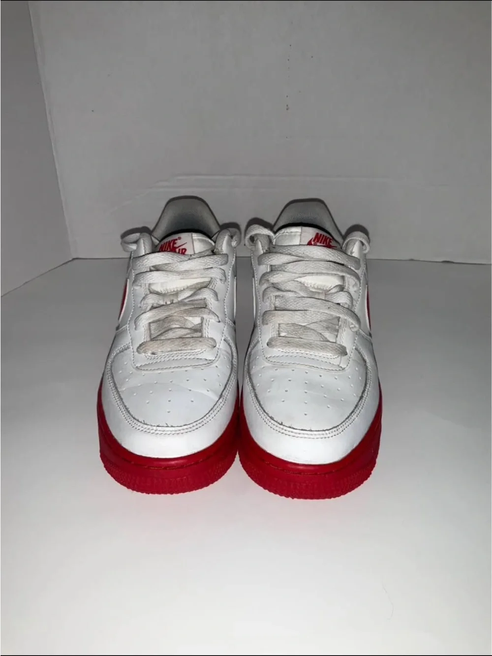 GS) Nike Air Force 1 'White Red Sole